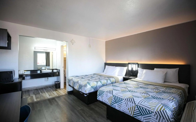 Motel 6 Sacramento, CA - North