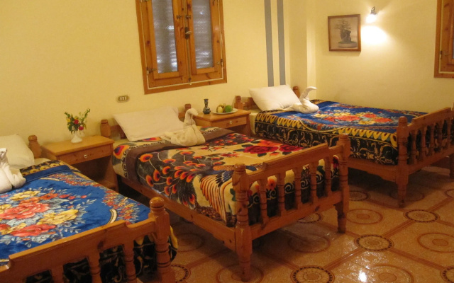 Amon Hotel