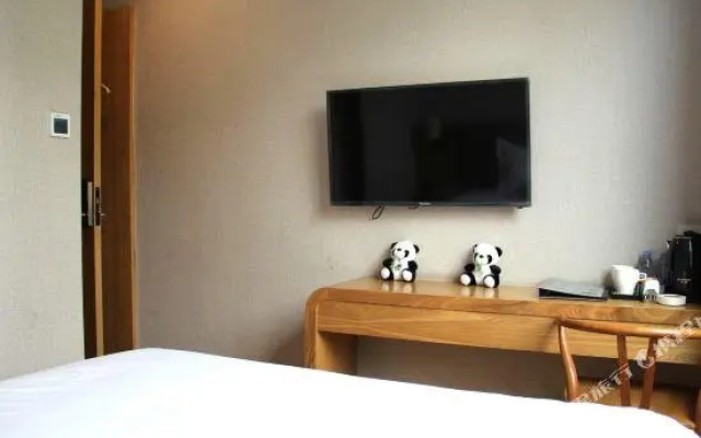 Theme Hotel (Chengdu Ximu Convention Center)