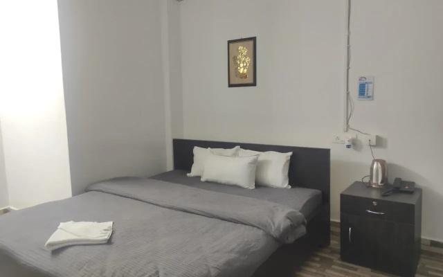 Hotel 7 Eleven