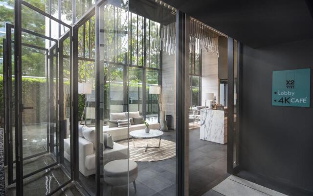Отель X2 Vibe Pattaya Seaphere Residence вид на фасад