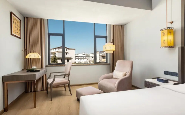 Days Hotel by Wyndham Lijiang Gucheng