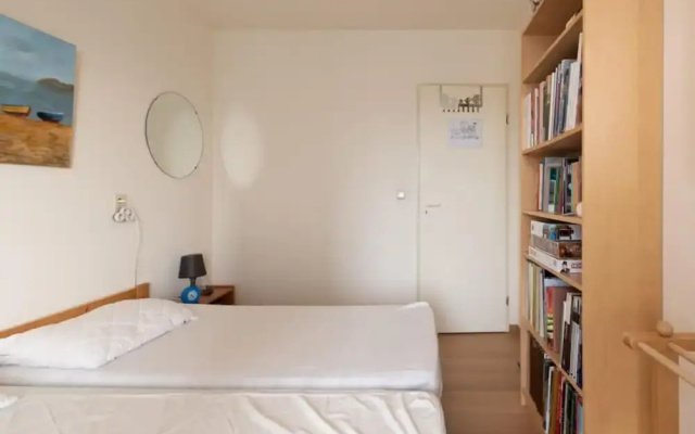 Sunny Apartment With Large Terrace