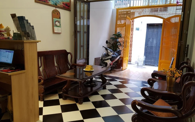 Saigon April Homestay