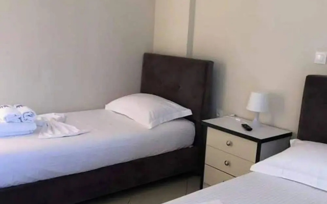 Himararoyalhotel