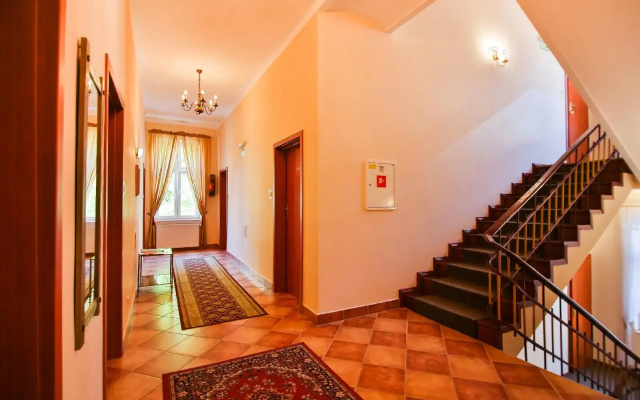Hotel Villa Antares