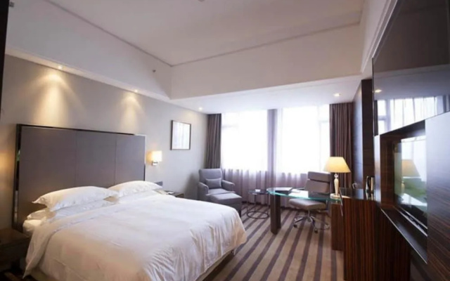 Wyndham Foshan Weijing Hotel (Sanshui Wanda Plaza)