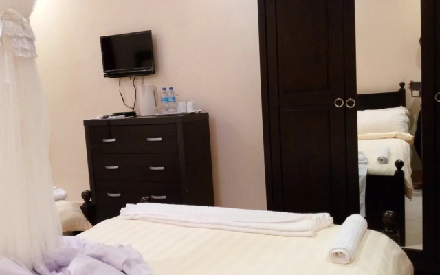 The Heron Court Boutique Hotel