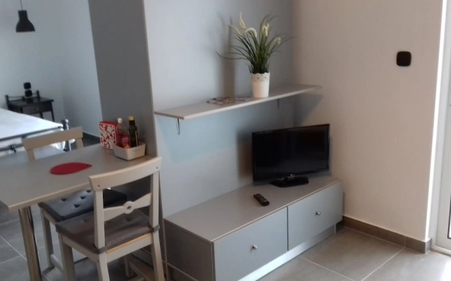 Milva Apartments