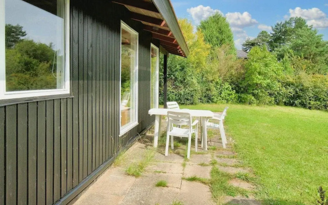 6 Person Holiday Home in Farevejle