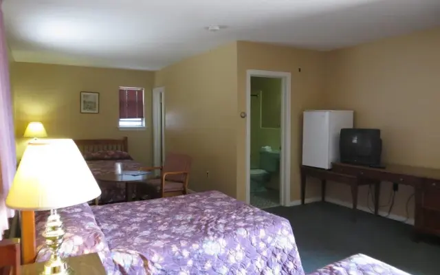 Riverview Motel