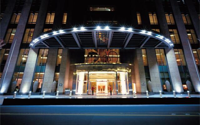 Shangri La Hotel Dubai вид на фасад