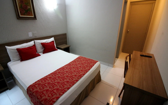 Carlton Express - Antigo Plaza Hotel