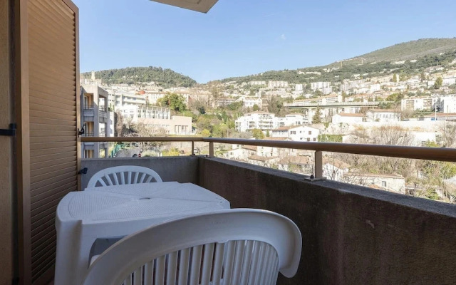 Serene Escape Near Historic Grasse