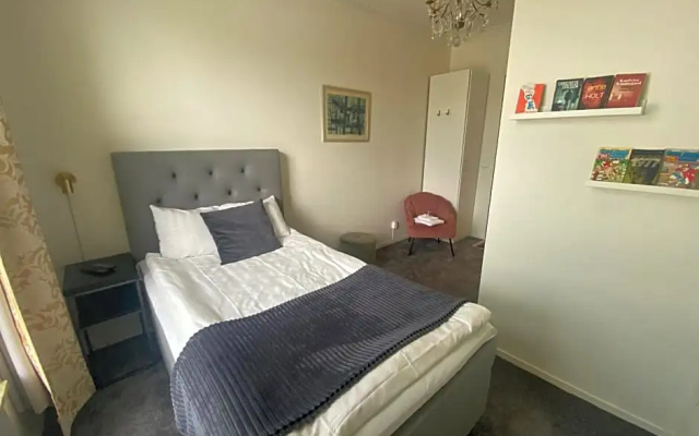 Frovi Hotell