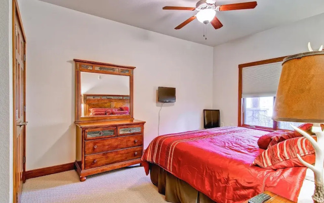 Black Canyon Inn Unit F2
