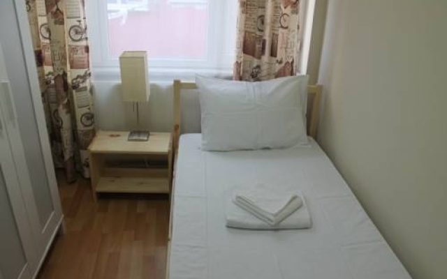 Pera Apartment