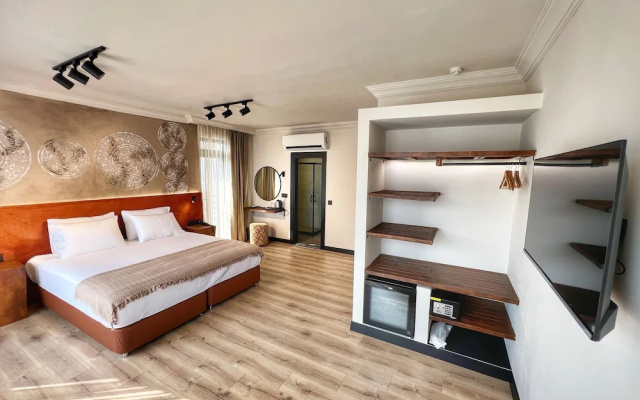 Oji Hotel