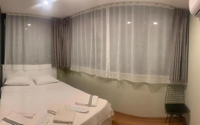 London Hotel