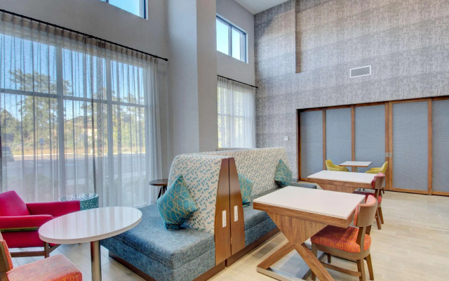 Hampton Inn & Suites Portland West