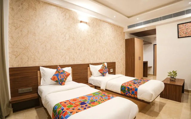 FabHotel 7 Hills