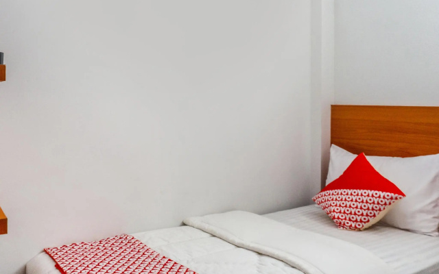 Mandiri Guest House Syariah by OYO Rooms