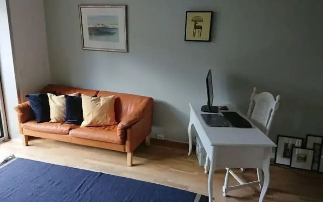 StayPlus Apt in Trendy Area Balcony