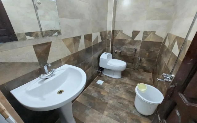 Parkway Hotel