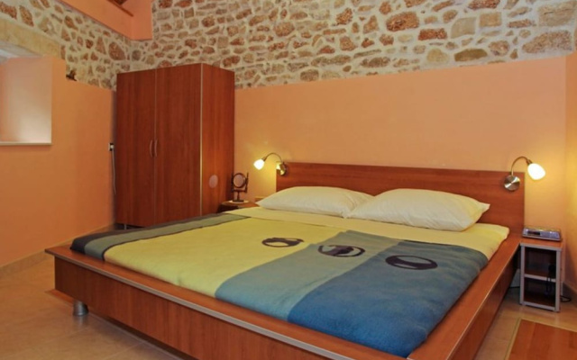 Menego Lodge Bol