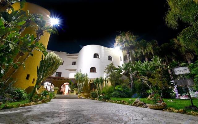 Hotel Akrabello Агридженто вид на фасад