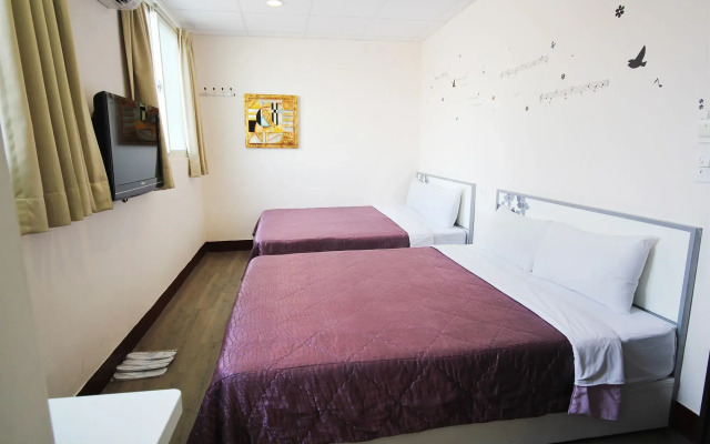 Happy Star Hotel