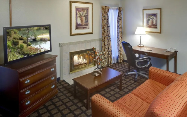 Orangewood Suites