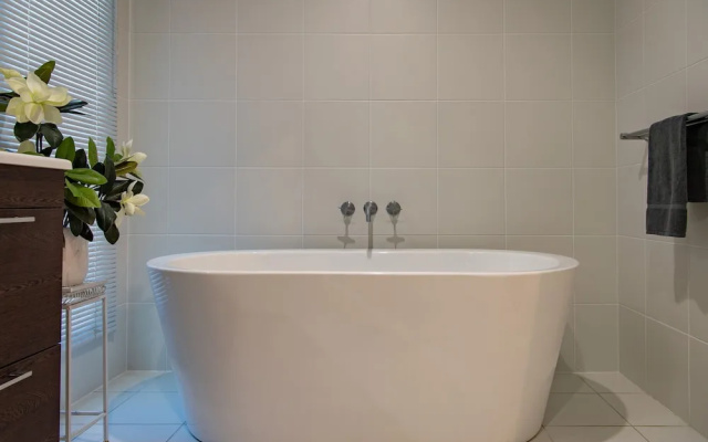 Mandalay Escape Serenity and Pool