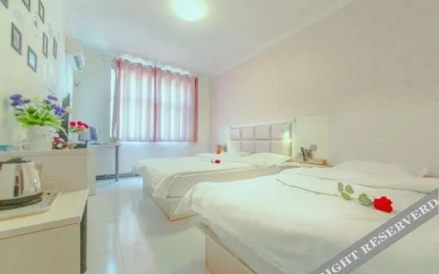 Xinzheng Qingyue Yaju Hotel
