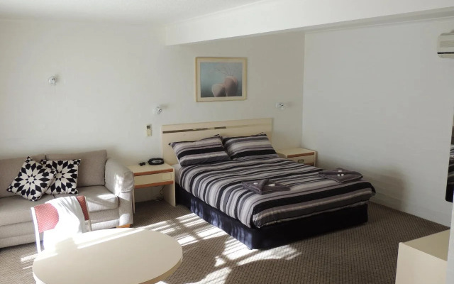 Argyle Terrace Motor Inn and Villa Units