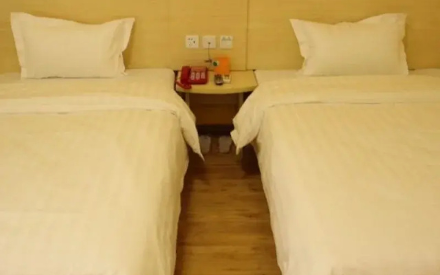 7Days Inn Chengdu Kuanzhai Xiangzi Vancouver Square