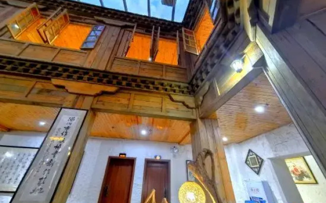Ling Yun Boutique Hotel