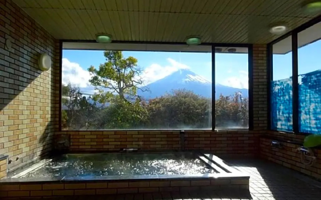 kawagutiko station inn / Vacation STAY 63733
