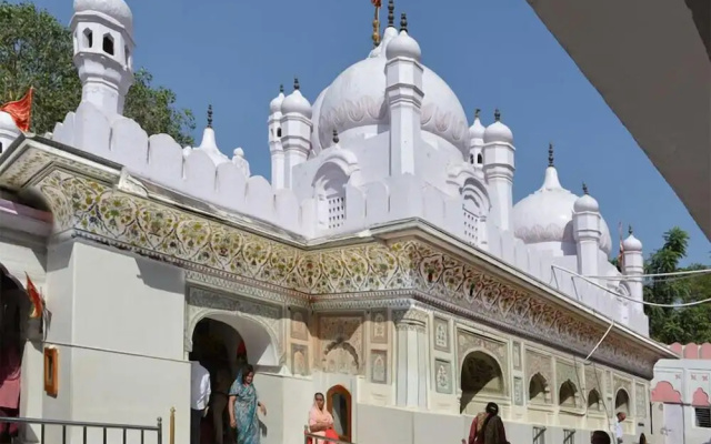 Hotel Rajmahal Roorkee
