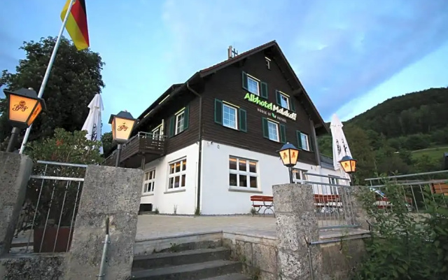 Albhotel Malakoff - House of Nature