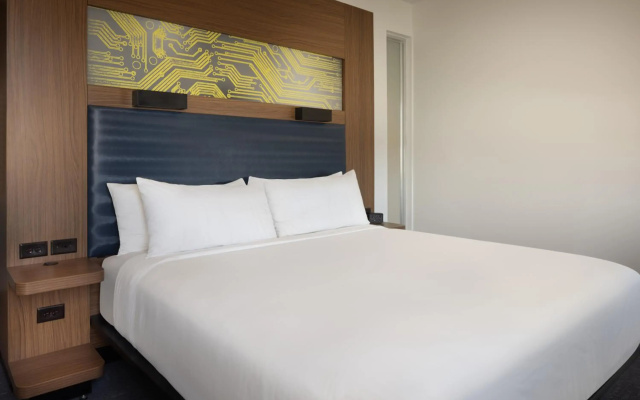 Aloft Wichita