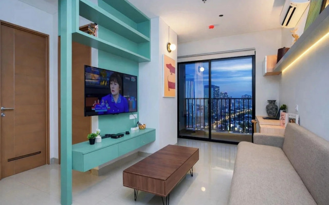 Calm And Restful 1Br At Ciputra World 2 Apartment