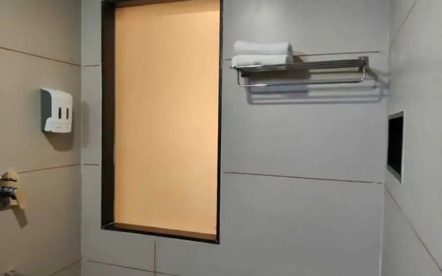 Hotel Tamizh Grand