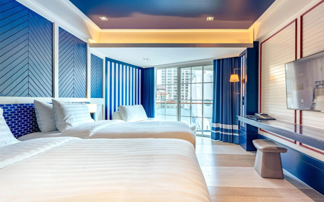 The Cruise Hotel
