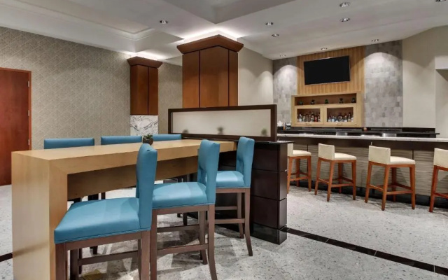 Drury Plaza Hotel Richmond