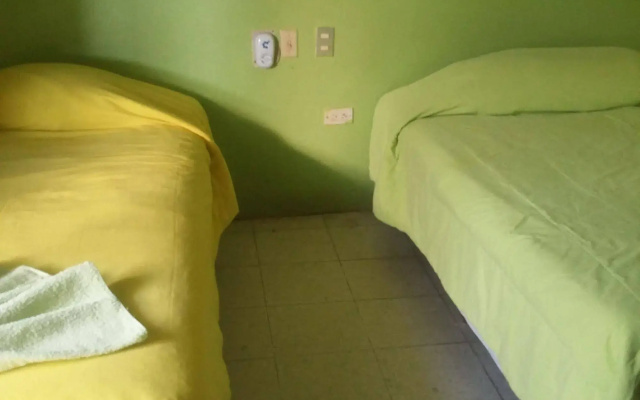 Green World Hotel