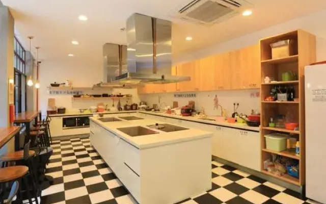 Home Inn Plus Select Hotel (Shijiazhuang Luquan Shangzhuang Longquan Ancient Town Store)