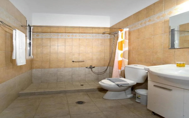 Gennadi Gardens Apartments