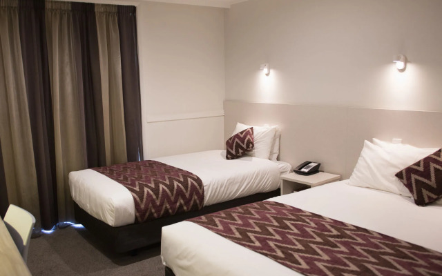 Wanaka Hotel
