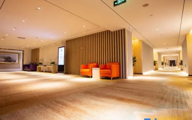 Yawen Hotel (Henan CBD Xidigang)